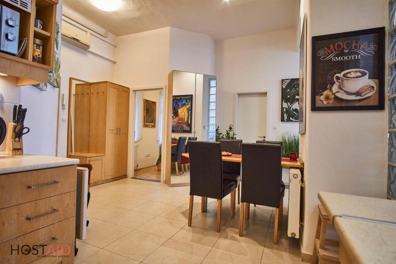 M52 Apartment - Hostaid Βουδαπέστη Εξωτερικό φωτογραφία